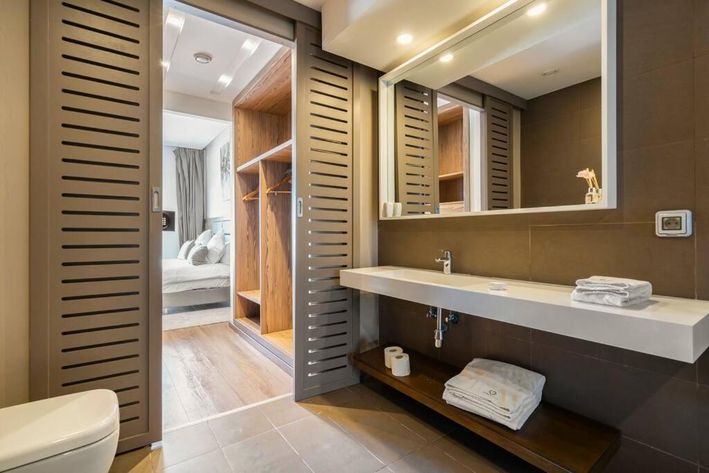 Sublime Appart Sur La Corniche , Luxueux Et Vue Sur Mer Casa Blanca Exterior foto